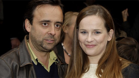 Bekijk de video over Acteur Marc van Uchelen (42) overleden
