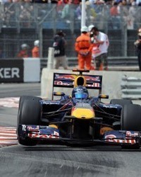 Vettel is oppermachtig