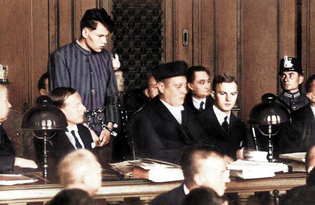 1933, l'incendie du Reichstag
