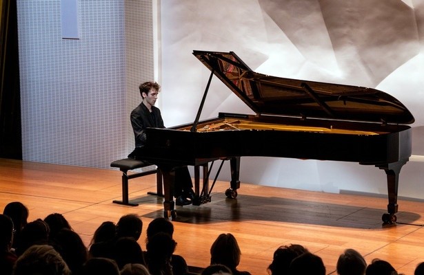 Alexandre Kantorow, Daniel Lozakovich, Gautier Capuçon : Rachmaninov, Tchaïkovski