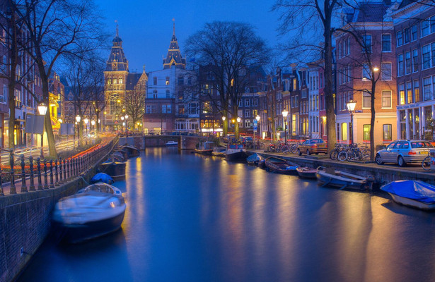 Amsterdam informeert