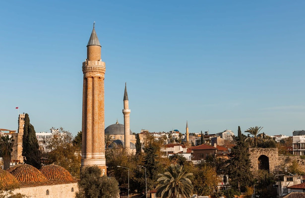 Anadolu Camileri
