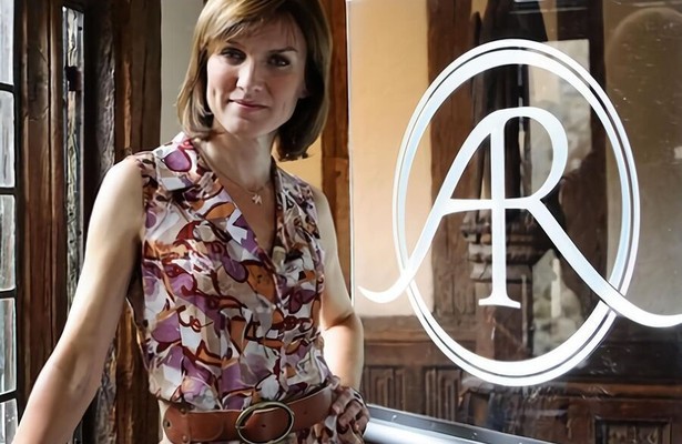 Antiques roadshow