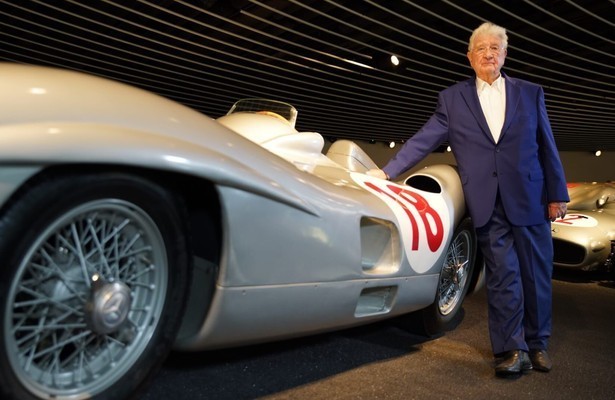 Avus: Rennstrecke und Legende