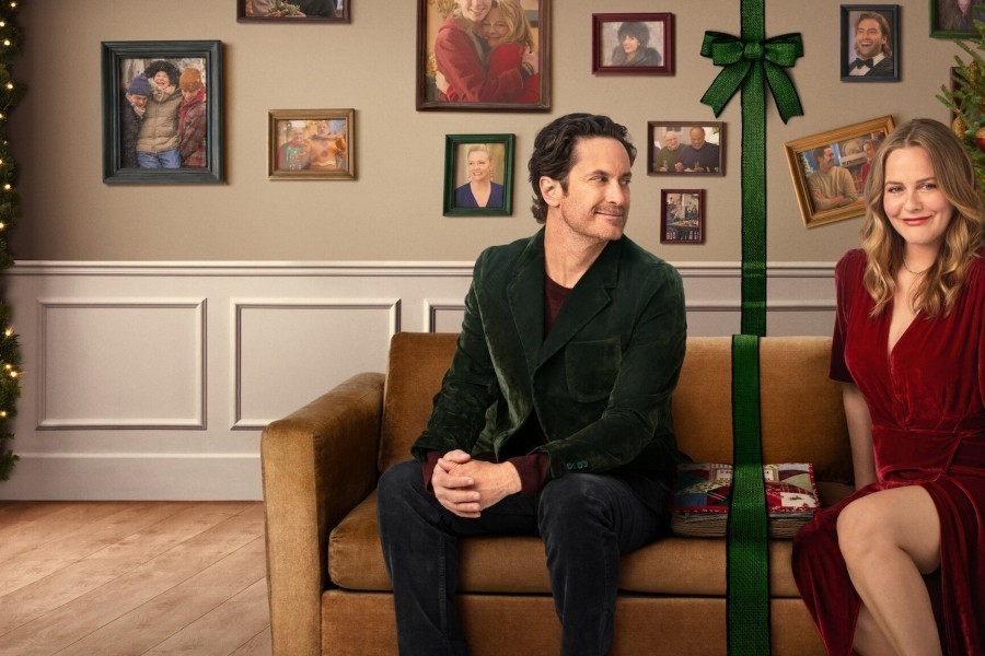 A Merry Little Ex-Mas