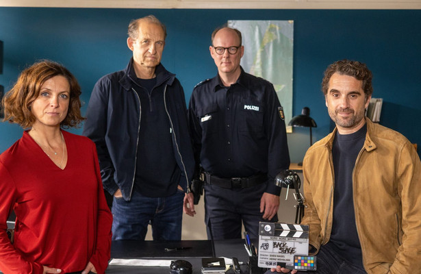 Backstage - Nord Nord Mord: Bei Wind und Wetter auf Sylt