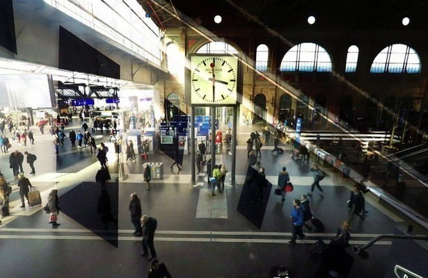 Bahnhöfe dieser Welt - Nächster Halt Zukunft