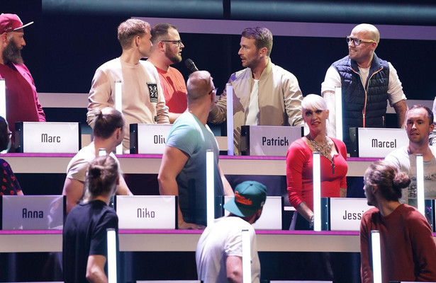 Balls - für Geld mache ich alles