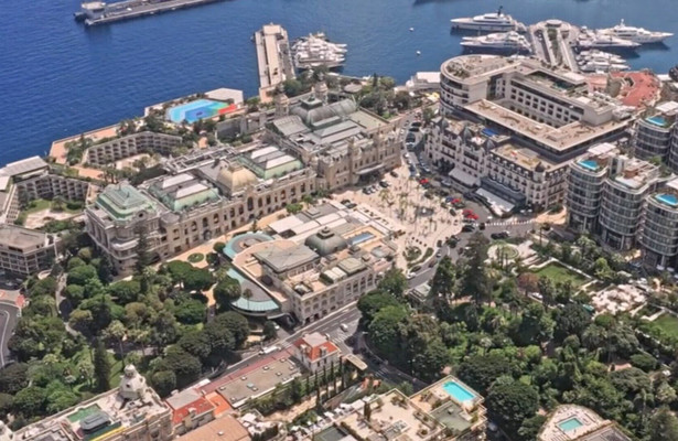 Building superhomes: Monaco