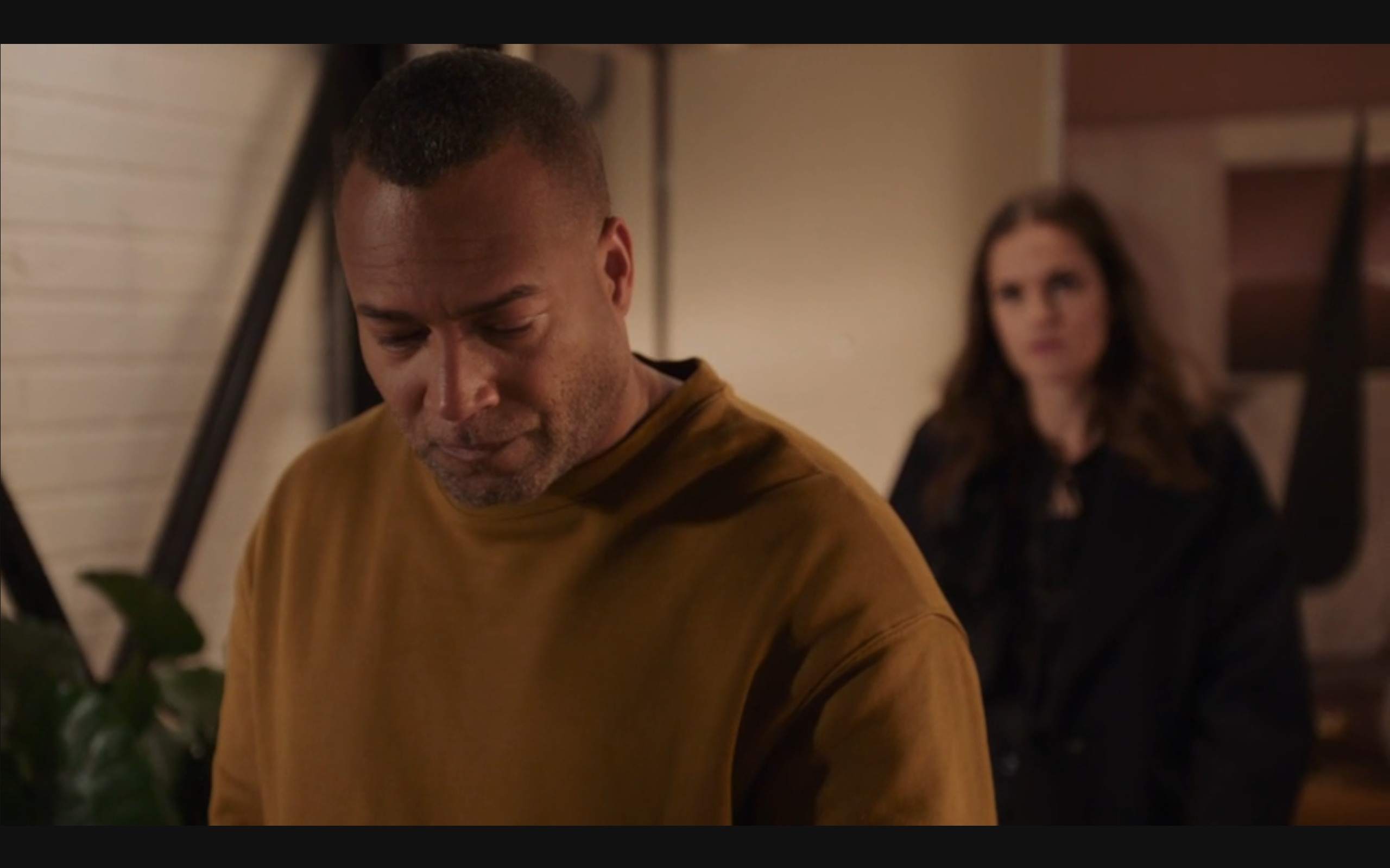 Bing voelt dat hij er ineens helemaal alleen voor staat