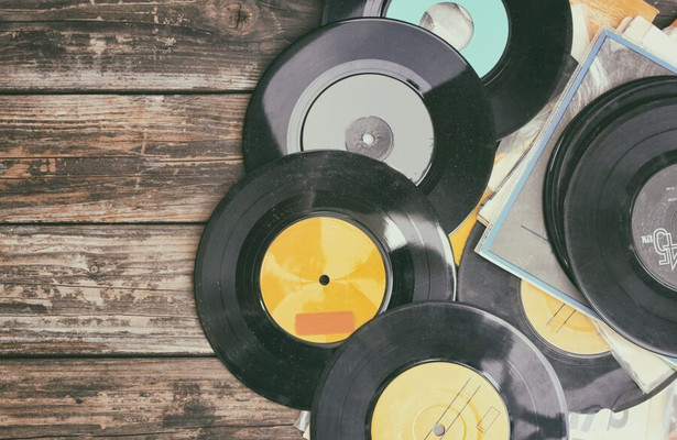 Cachitos de hierro y cromo