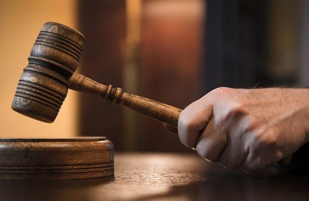 Chaos in court