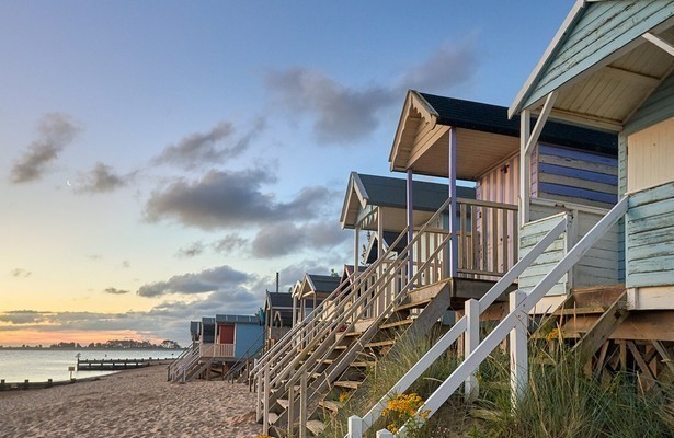 Cheap A$$ beach houses