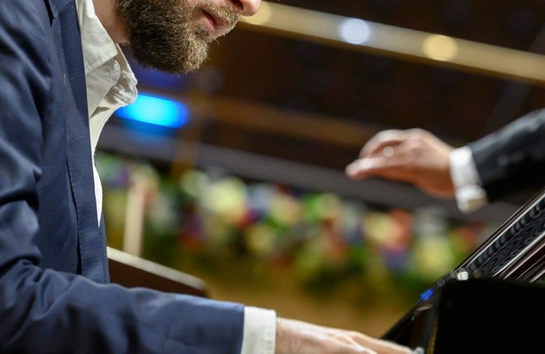 Czech Philharmonic, Jakub Hr?ša, Daniil Trifonov : Scriabine, Suk