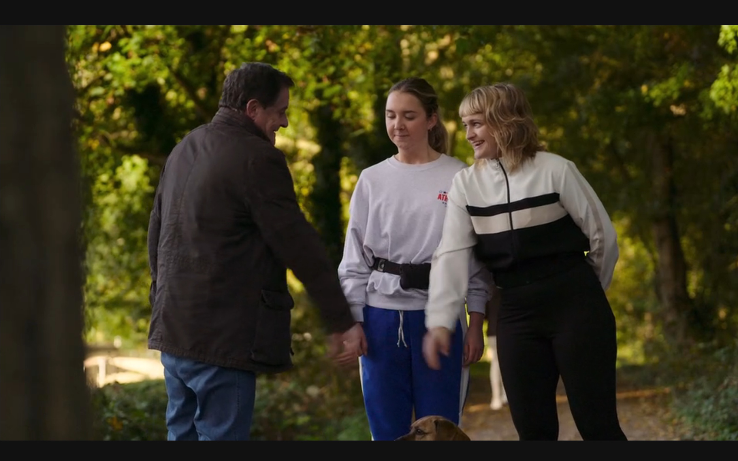 Henk vindt het contact tussen Demi en Indy geen goed idee