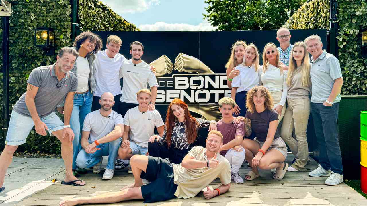 Oudere castfoto De Bondgenoten