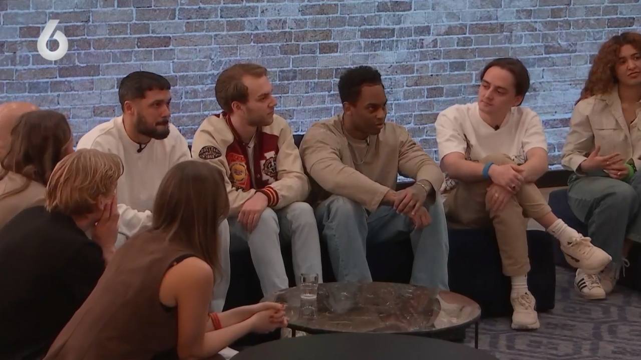 John, Thijs, Jerwien en Vincent als Haaien in De Bondgenoten