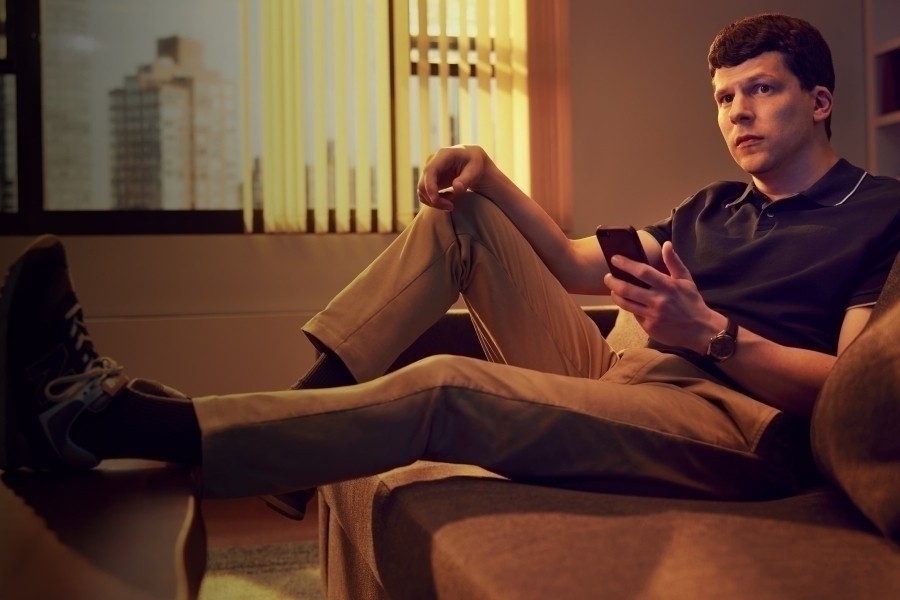 Fleishman Is in Trouble