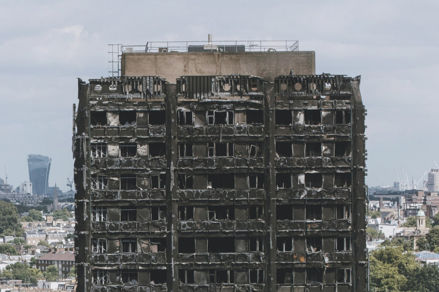 https://tvgidsassets.nl/upload/g/gd/grenfell-uncovered-2-9259892631-H-5YF.jpg