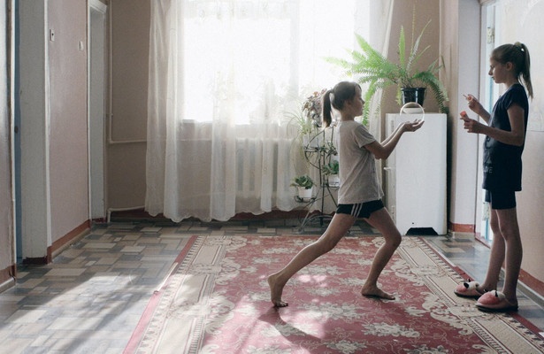 Heimweh - Kindheit zwischen den Fronten