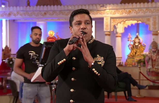 Holi kleurt de wereld