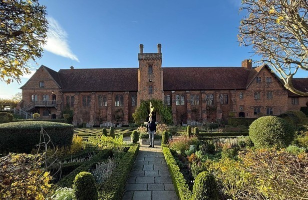 How the Tudors lost their heads
