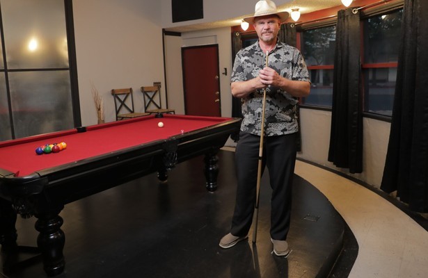 Hustlers Gamblers Crooks