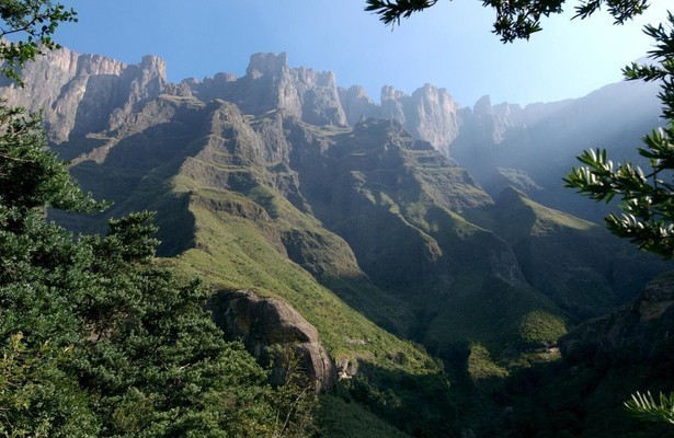 Im Bann der Drachenberge