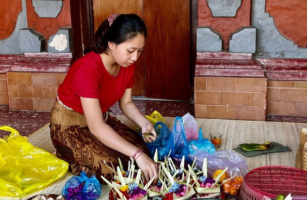Im Herzen Balis - Tempel, Tropen, Traditionen