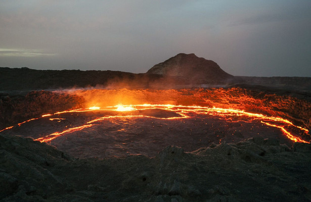 Im Land der Feuerberge