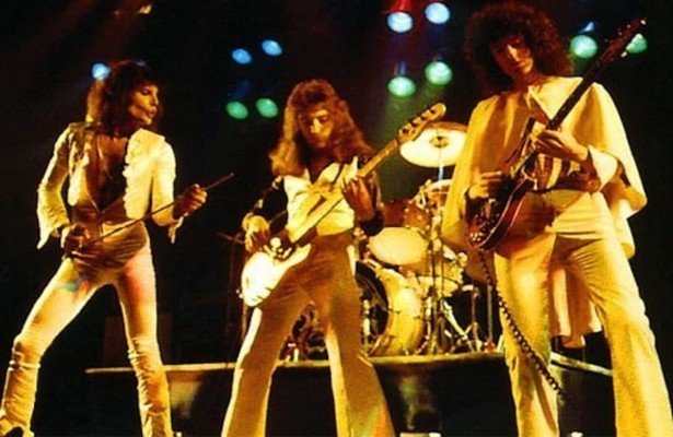 In concert: Queen live at the Odeon