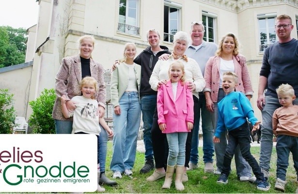 Jelies & Gnodde: Grote gezinnen emigreren