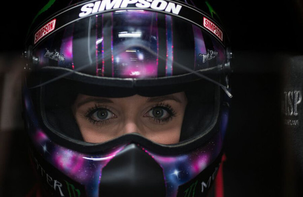 Jndia: The Fast Life