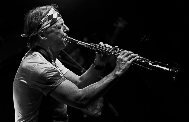 John Mc Laughlin's Mahavishnu Orchestra : Lugano Jazz Estival