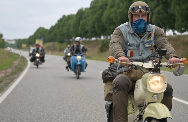 Kleiner Motor, großes Abenteuer - Auf Tour mit der Simson