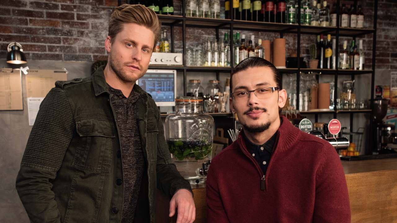 Joel de Tombe en Olaf Ait Tami in Nieuwe Tijden