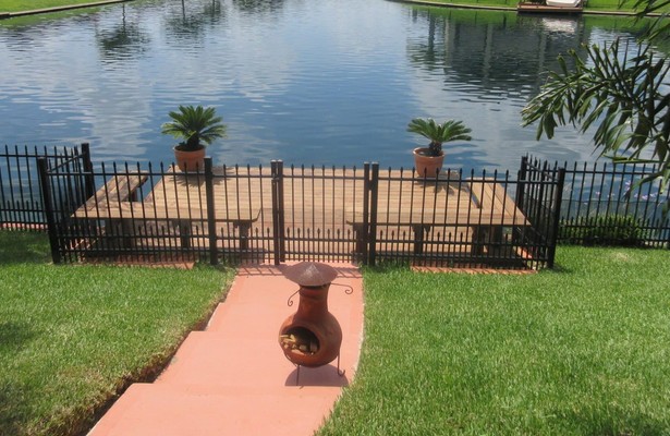 Lakefront bargain hunt