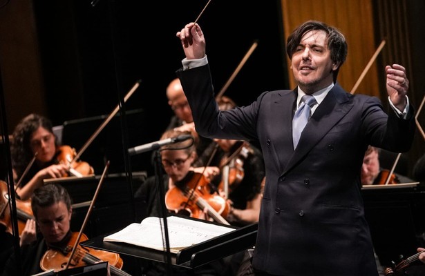 Les Siècles, Adrien Perruchon : Ravel