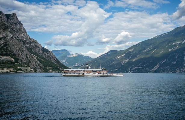 Liebe Grüße vom Gardasee
