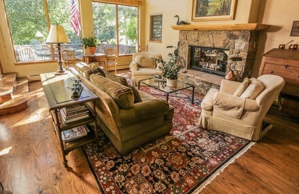Log cabin living