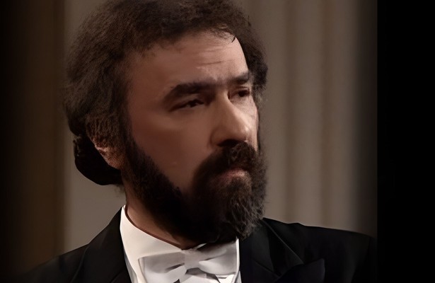 Mozart : Concerto pour piano n° 19 - Radu Lupu