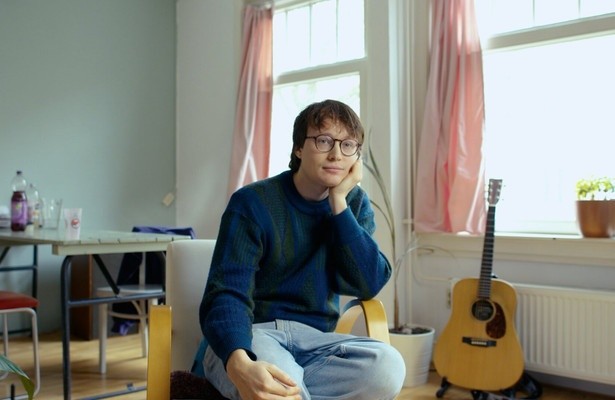 NPO Doc: De smartphoneloze mens