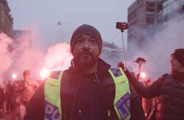 NPO Doc: The dialogue police