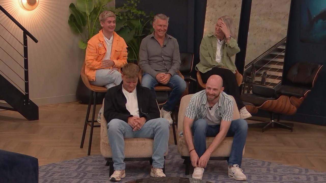 Justin, Roy, Demi, Geert en Desmond in De Bondgenoten cyclus 18