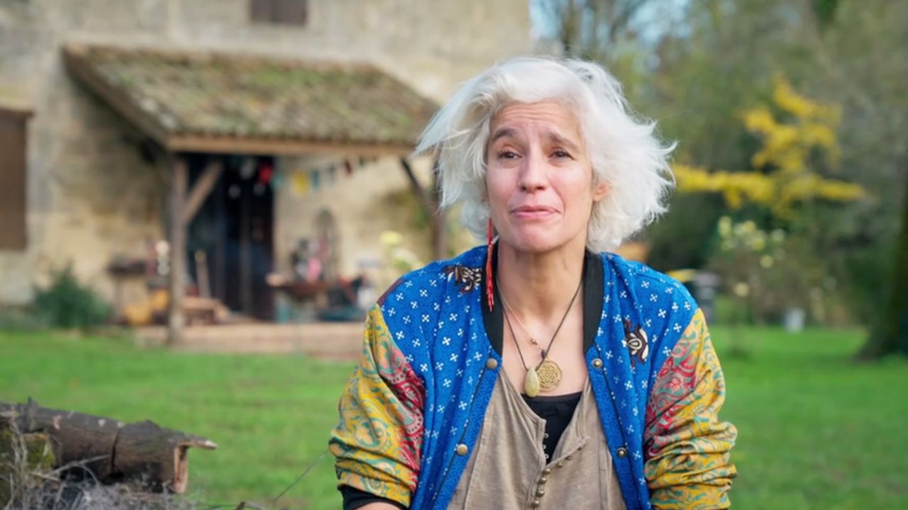 Nisha Tara in B&amp;B Vol Liefde: De Aftrap