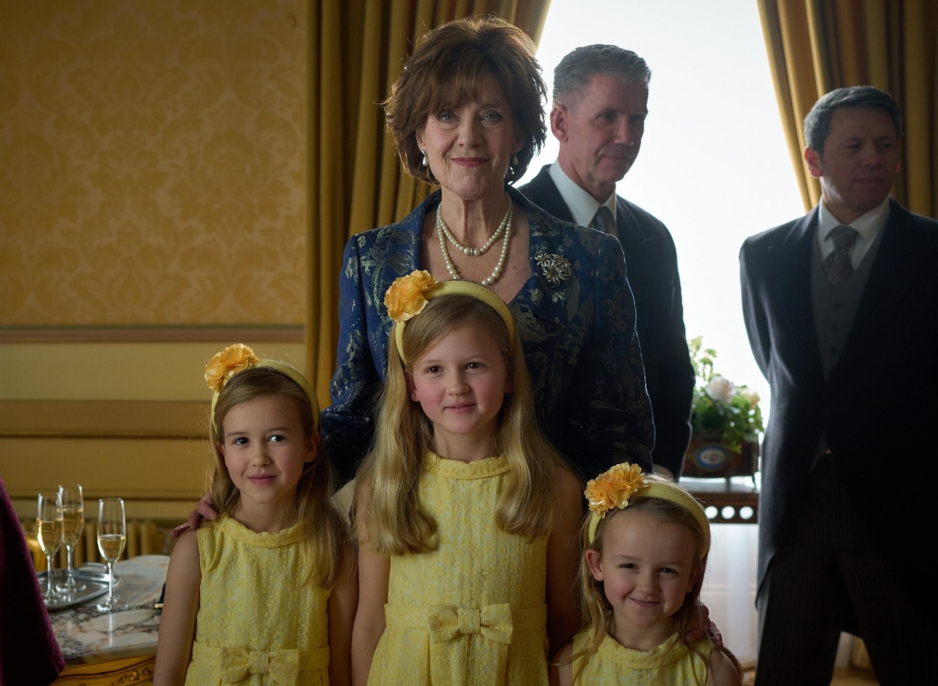 Prinses Margriet met haar drie achternichtjes