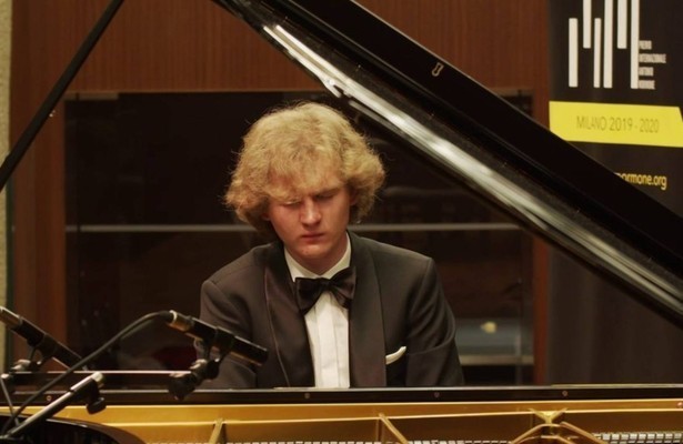 PIAM - Semi-final: Franck, Ravel and Prokofiev