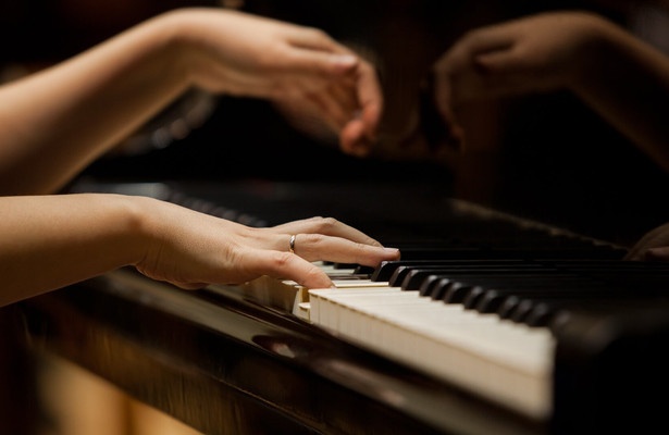 Beethoven - Piano Sonata No. 21 - III