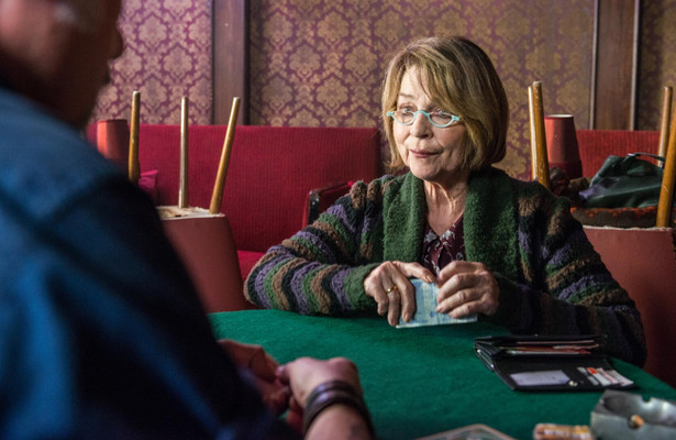 Pokerface - Oma zockt sie alle ab