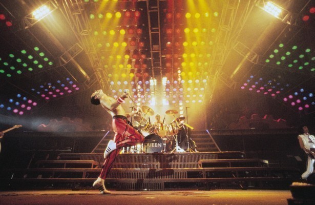 Queen - 'We Are the Champions'
